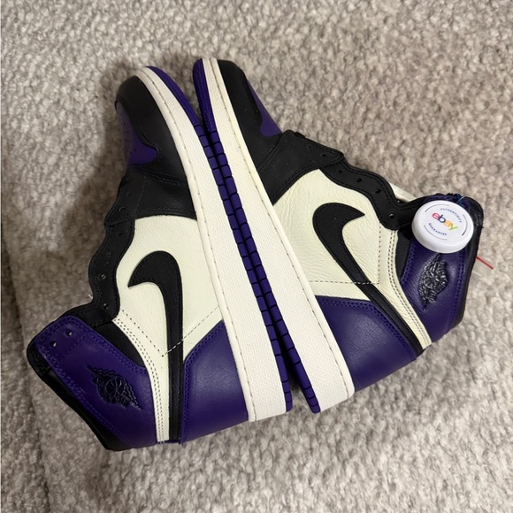 Nike Air Jordan 1 Retro OG Court Purple High-Top Sneakers 6.5Y